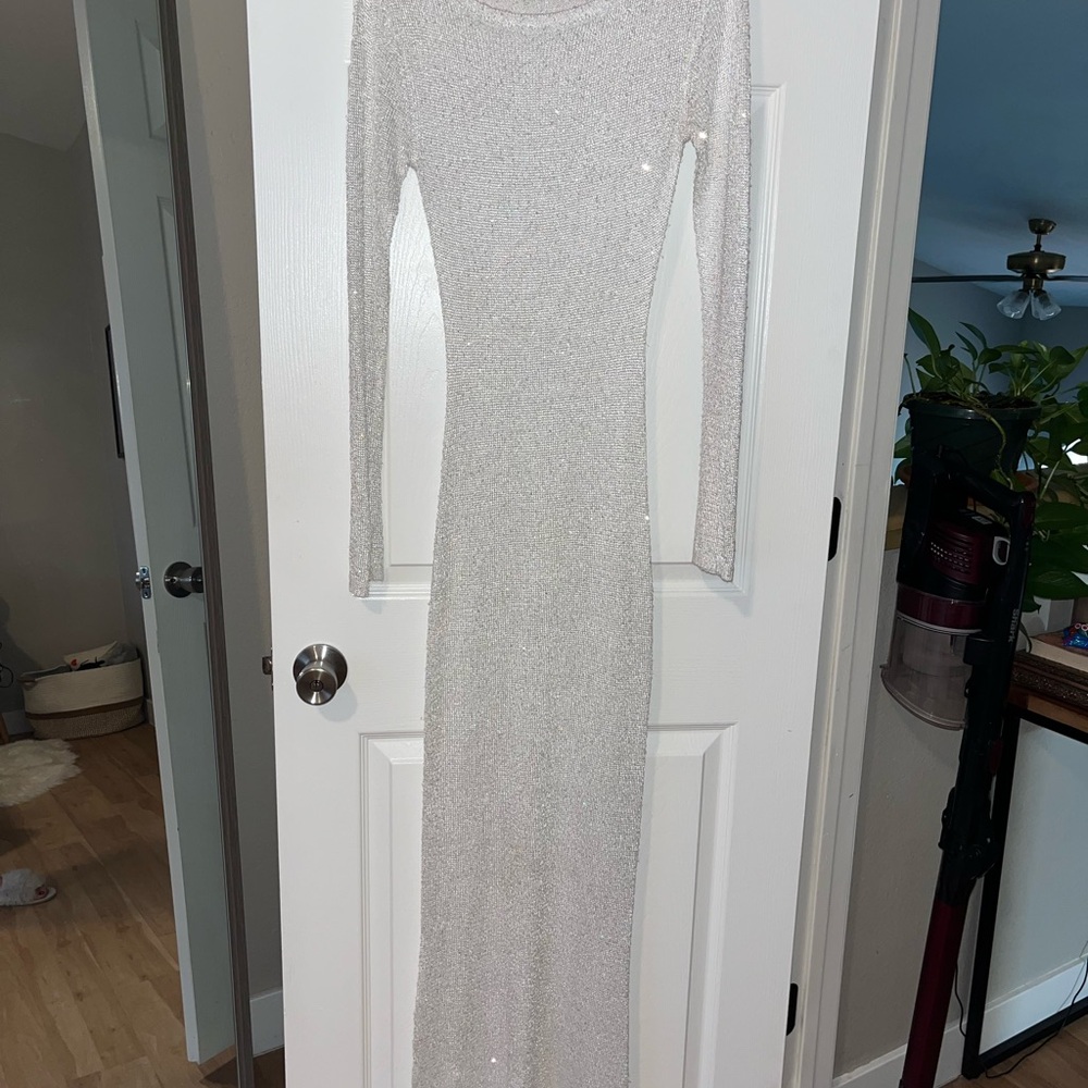 White Fox Elegant White Long Sleeve Dress